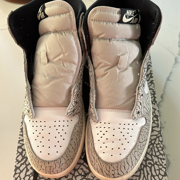 GUC Nike Air Jordan 1 Retro High OG Sz 9 - Picture 7 of 10